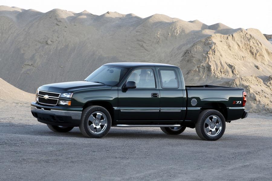  Chevrolet Silverado 2003 года  (фото 4 из 58)